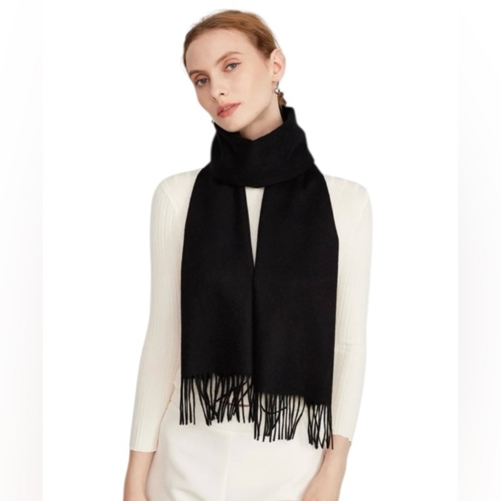 PORTOLANO Fringed Cashmere Scarf From Sarah Length 72” approximately Unisex. NWT - Picture 3 of 9